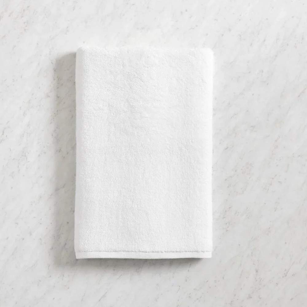New Pottery Barn White Dream Tub Mat, 20x34